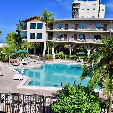 Caribbean Beach Club 迈尔斯堡海滩 外观 照片